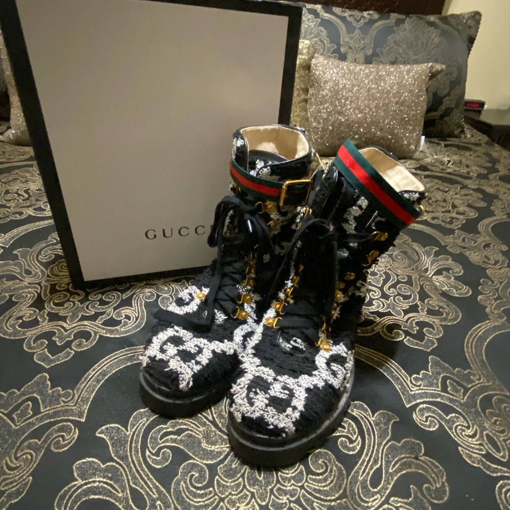 Fashion Black & White Wool GG Lace-Up Ankle Boots